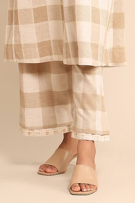 Ritu Kumar_Beige Cotton V-neck Yarn Dyed Kurta And Pant Set _Online_at_Aza_Fashions