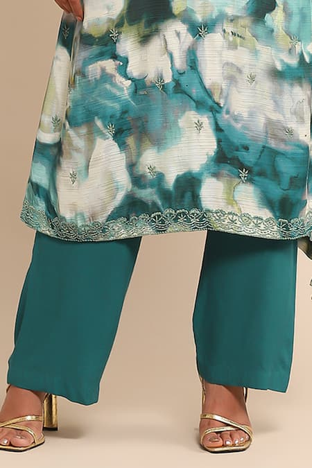 Ritu Kumar_Green Viscose Embroidery Split V-neck Straight Kurta And Pant Set _Online_at_Aza_Fashions