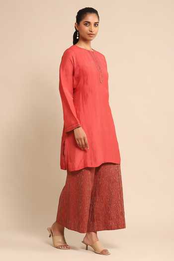 Buy Ritu Kumar Red Silk, Linen Embroidery Round Neck Solid Kurta Online at Aza Fashions Buy_Ritu Kumar_Red Silk, Linen Embroidery Round Neck Solid Kurta _Online_at_Aza_Fashions