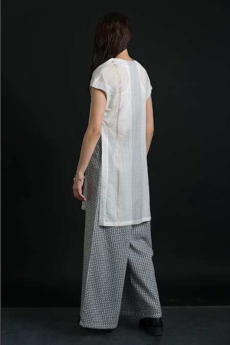 Shop Orcr White Cotton Beads Open Neck Stripe Patterned Jacket With Pant at Aza Fashions Shop_Orcr_White Cotton Beads Open Neck Stripe Patterned Jacket With Pant _at_Aza_Fashions