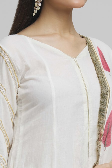 Shop_Naintara Bajaj_Off White Cotton, Voile Gota Patti V-neck Striped Sleeves Kurta Pant Set _Online_at_Aza_Fashions