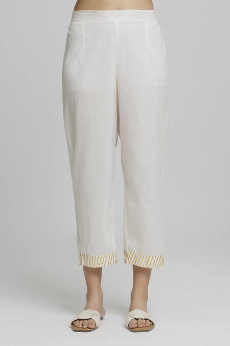 Naintara Bajaj_Off White Cotton, Voile Gota Patti V-neck Striped Sleeves Kurta Pant Set _at_Aza_Fashions