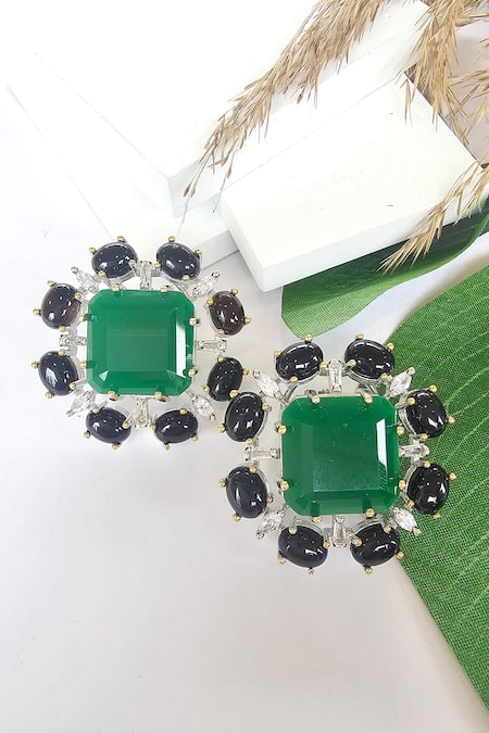 The Bling Girll Black Emerald Floweret Glint Stud Earrings 