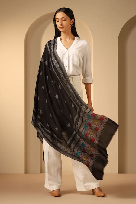 Buy_Dusala_Black Shrungar Floral Pattern Cashmere Stole _Online_at_Aza_Fashions