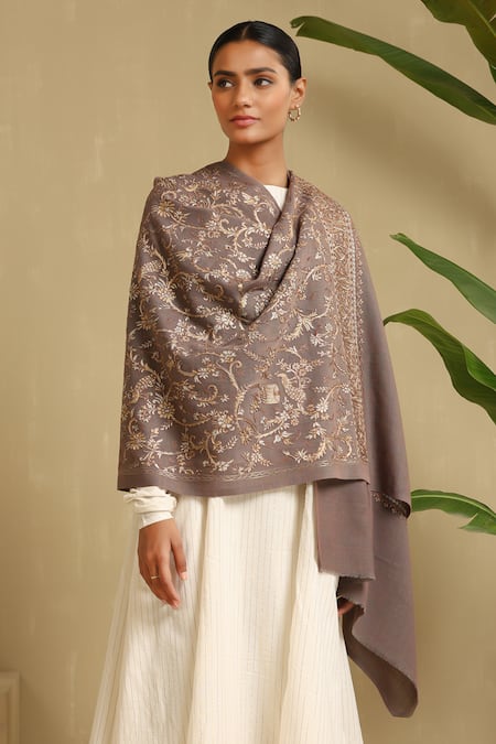 DUSALA Kati Aari Embroidered Cashmere Stole 