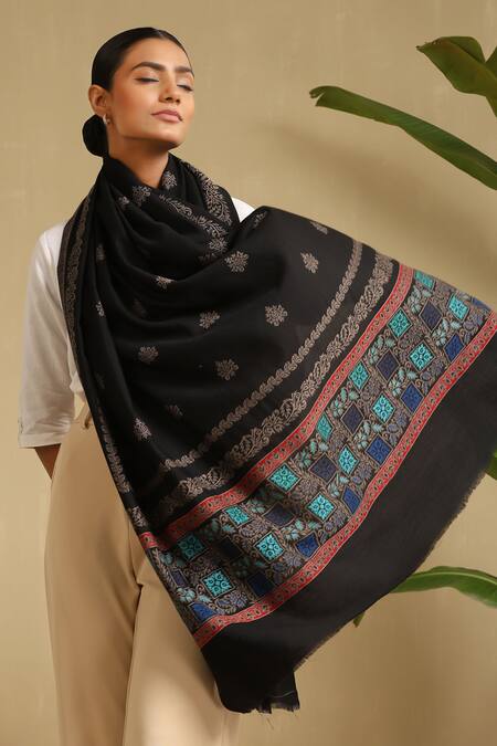 Buy_Dusala_Black Kajal Cashmere Shawl_Online_at_Aza_Fashions