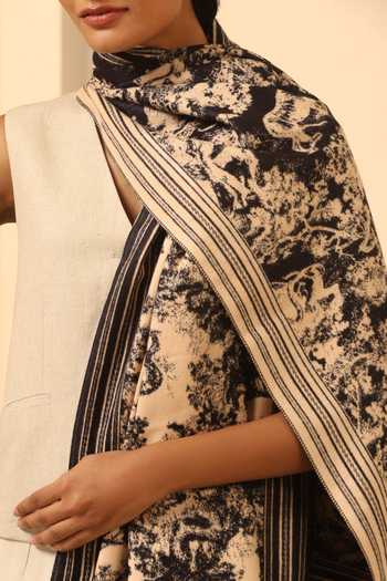 Dusala_Cream Zaiden Animal Woven Stole _Online_at_Aza_Fashions