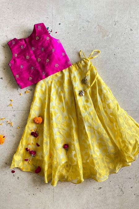 Khela Floral Pattern Skirt Set 