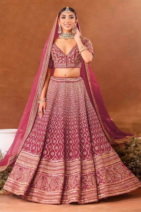 Talking Threads Tissue Lehenga Set | Gold, Tissue, Scoop, Sleeveless | Aza  fashion, Lehenga, Lehenga designs