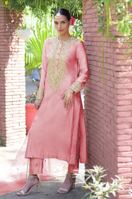 Talking Threads Marori Beads Hand Embroidered Kurta Pant Set