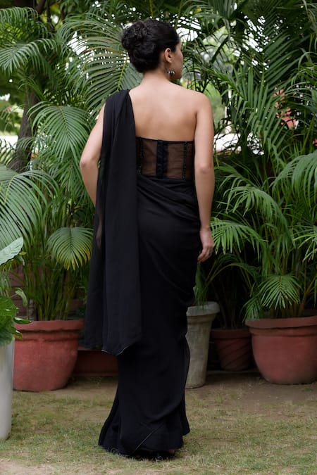 Talking Threads Solid Saree With Embroidered Corset