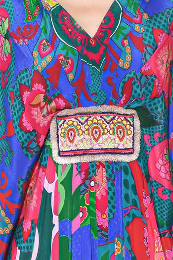 Buy Siddhartha Bansal Blue Crepe Beads V-neck Mystic Rafflesia Print Kaftan Online at Aza Fashions Buy_Siddhartha Bansal_Blue Crepe Beads V-neck Mystic Rafflesia Print Kaftan _Online_at_Aza_Fashions