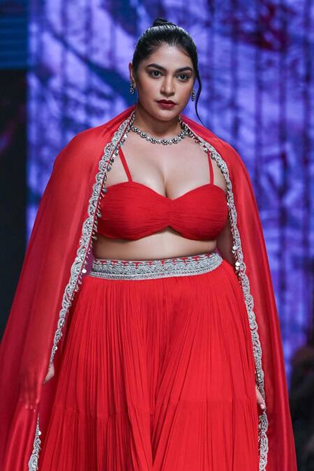 Bhumika Sharma_Red Georgette, Organza Embroidery Sweetheart Neck Solid Bustier Sharara Set_Online_at_Aza_Fashions