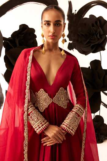 Bhumika Sharma_Red Twill, Organza Pearls, Sequins, Mirrors, Beads, V Sleeves Anarkali Set _Online_at_Aza_Fashions