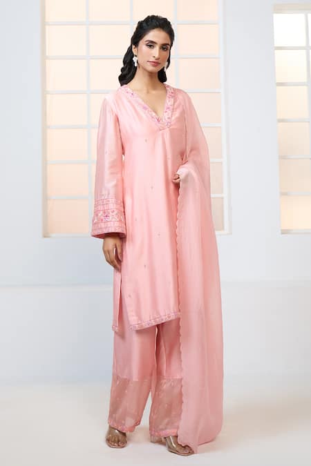 Aariyana Couture Peach Chanderi , Viscose, Satin Embroidery V-neck Kurta Pant Set at Aza Fashions Aariyana Couture_Peach Chanderi , Viscose, Satin Embroidery V-neck Kurta Pant Set_at_Aza_Fashions