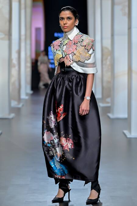 Buy Pankaj & Nidhi Black Satin Pixilated Floral Print Cocoon Skirt Online at Aza Fashions Buy_Pankaj & Nidhi_Black Satin Pixilated Floral Print Cocoon Skirt _Online_at_Aza_Fashions