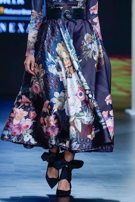 Pankaj & Nidhi_Black Jersey, Twill Embroidery Turtle Noire Flower Garden Print Top Skirt Set _Online_at_Aza_Fashions