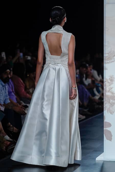 Shop Pankaj & Nidhi Ivory Silk Organza, Satin Warrior Goddess Embellished Jacket And Skirt Set at Aza Fashions Shop_Pankaj & Nidhi_Ivory Silk Organza, Satin Warrior Goddess Embellished Jacket And Skirt Set _at_Aza_Fashions