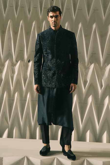 Shop Rohit Gandhi + Rahul Khanna Green Silk Paneled Asymmetrical Kurta And Pyjama Set at Aza Fashions Shop_Rohit Gandhi + Rahul Khanna_Green Silk Paneled Asymmetrical Kurta And Pyjama Set _at_Aza_Fashions