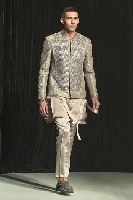 Buy_Rohit Gandhi + Rahul Khanna_Grey Satin Solid Louvers Kurta _Online_at_Aza_Fashions