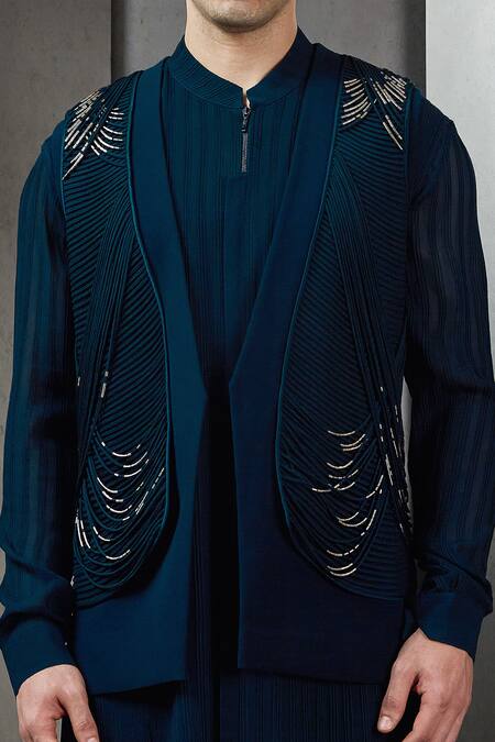 Rohit Gandhi + Rahul Khanna_Green Crepe Metallic Thread, Embroidery Finial Waist Interwoven Jacket _Online_at_Aza_Fashions