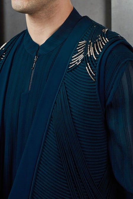 Buy_Rohit Gandhi + Rahul Khanna_Green Crepe Metallic Thread, Embroidery Finial Waist Interwoven Jacket _Online_at_Aza_Fashions