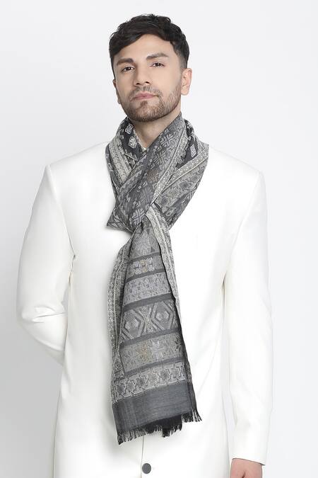 Shingora Grey Jay Metallic Square Woven Muffler Online at Aza Fashions Shingora_Grey Jay Metallic Square Woven Muffler _Online_at_Aza_Fashions