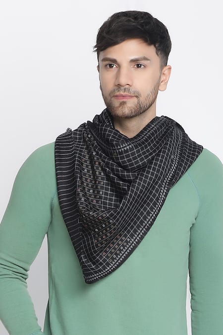 Shingora_Black Checks Checkered Woolen Dobby Muffler _Online_at_Aza_Fashions