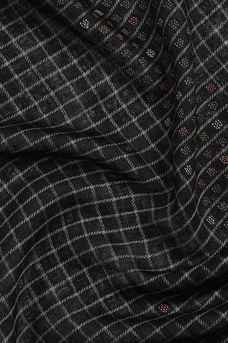 Buy_Shingora_Black Checks Checkered Woolen Dobby Muffler _Online_at_Aza_Fashions