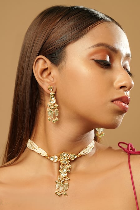 The Bling Girll_Green Stones Embellished Choker Necklace Set _Online_at_Aza_Fashions