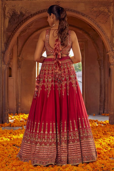 Shop Studio Bagechaa Red Silk, Organza Sequins, Embroidery Hairat Resham And Mirror Lehenga Set at Aza Fashions Shop_Studio Bagechaa_Red Silk, Organza Sequins, Embroidery Hairat Resham And Mirror Lehenga Set _at_Aza_Fashions