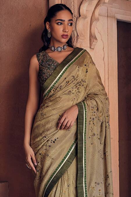Studio Bagechaa_Green Silk Sequins, Cut Work Amba Bandhani Pattern Saree And Blouse Set_Online_at_Aza_Fashions