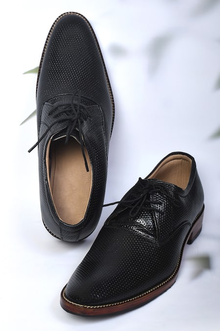 Arihant Rai Sinha Brogue Textured Leather Shoes 