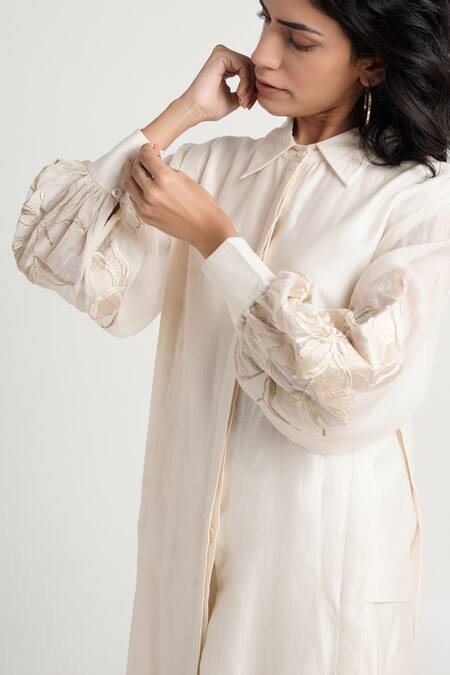 Buy Madder Much White , Cotton, Silk Embroidery Buckler Tunic And Pant Set Online at Aza Fashions Buy_Madder Much_White , Cotton, Silk Embroidery Buckler Tunic And Pant Set _Online_at_Aza_Fashions