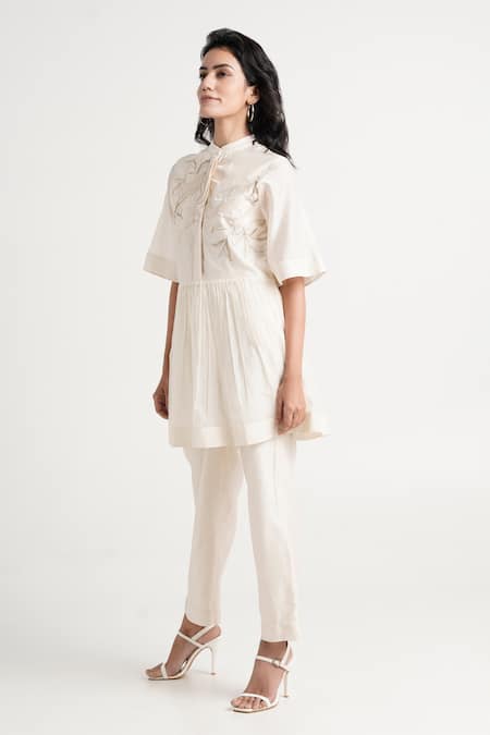 Madder Much_White Handloom Cotton, Chanderi Silk Abe Tonal Peplum Tunic And Pant Set _at_Aza_Fashions