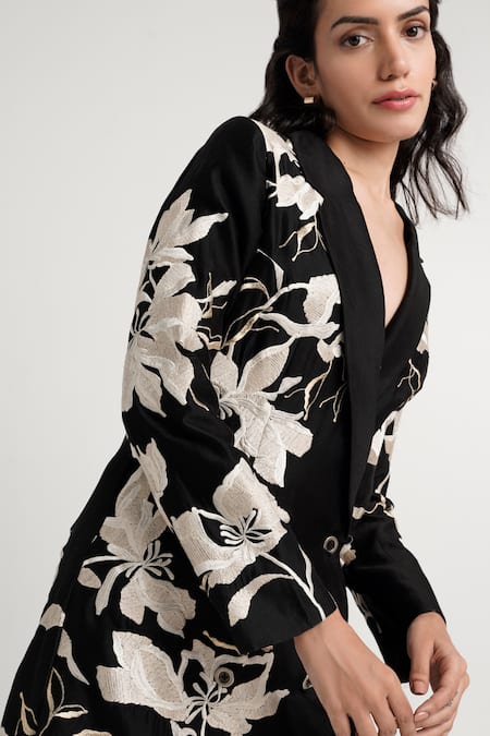 Buy Madder Much Black Cotton, Silk, Rayon Embroidery V-neck Lucas Overlap Blazer Dress Online at Aza Fashions Buy_Madder Much_Black Cotton, Silk, Rayon Embroidery V-neck Lucas Overlap Blazer Dress _Online_at_Aza_Fashions