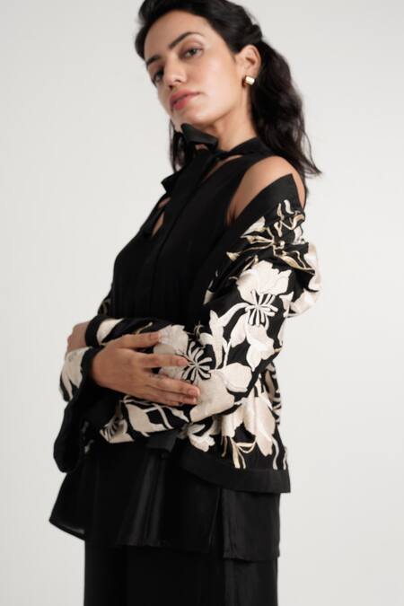 Madder Much_Black Handloom Cotton, Silk, Cotton, Chanderi Milan Dark Skies Top And Pant Set _Online_at_Aza_Fashions