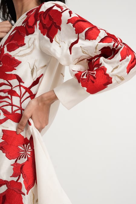 Buy_Madder Much_White Handloom Cotton, Chanderi Silk, Mars Square Hem Floral Tunic And Pant Set _Online_at_Aza_Fashions