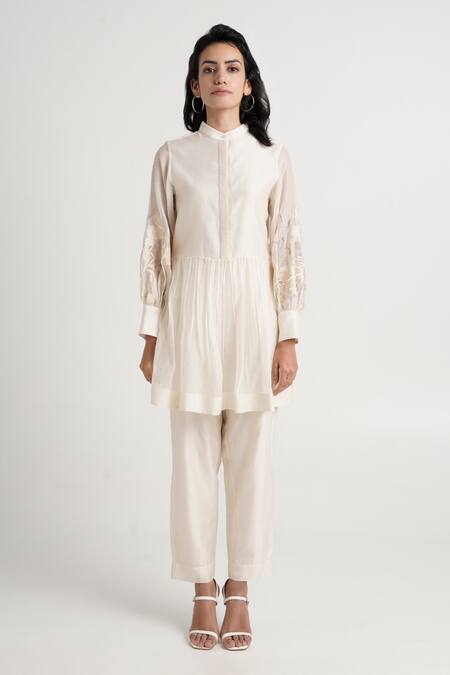 Buy Madder Much White Handloom Cotton, Cotton, Chanderi Silk Abe Pleated Tunic And Pant Set Buy_Madder Much_White Handloom Cotton, Cotton, Chanderi Silk Abe Pleated Tunic And Pant Set