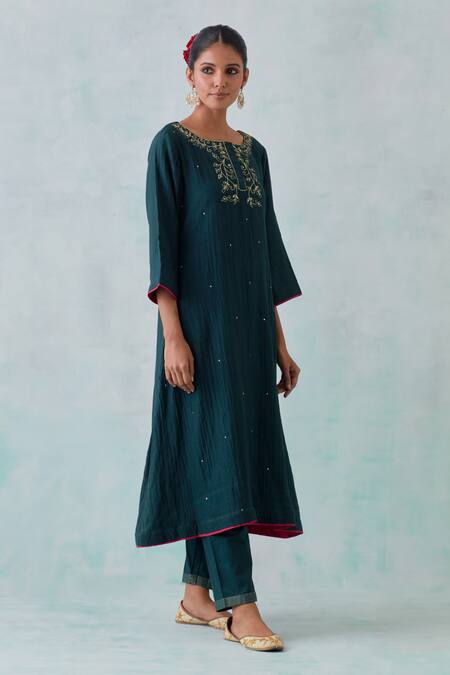 Buy_Priya Chaudhary_Green Cotton, Chanderi Sequins, Embroidery Round Amaryllis Yoke Kurta Pant Set _Online_at_Aza_Fashions