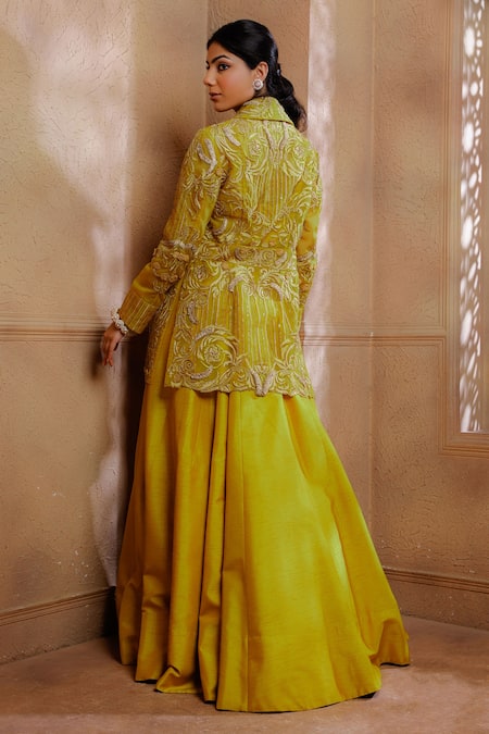 Shop Omana By Ranjana Bothra Yellow Silk, Organza Cut Work, Embroidery, Shahi Flower Jacket Lehenga Set at Aza Fashions Shop_Omana By Ranjana Bothra_Yellow Silk, Organza Cut Work, Embroidery, Shahi Flower Jacket Lehenga Set _at_Aza_Fashions