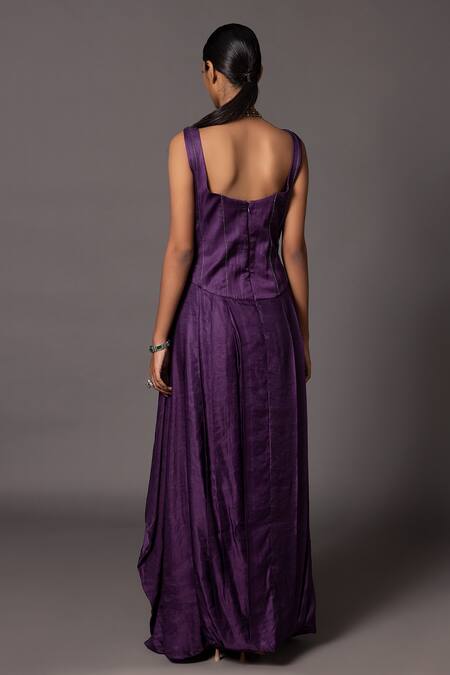A Humming Way Roma Corset Threadwork Gown 