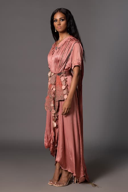 A Humming Way_Pink Satin Chiffon Desert Rose Applique Embellished Kaftan Saree With Belt _Online_at_Aza_Fashions