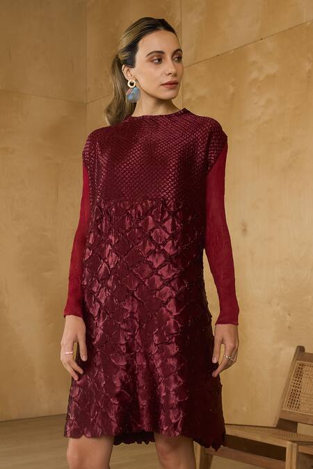 Pleats By Aruni Maroon Polyester Round Neck Mermaid Scale Textured Dress at Aza Fashions Pleats By Aruni_Maroon Polyester Round Neck Mermaid Scale Textured Dress_at_Aza_Fashions