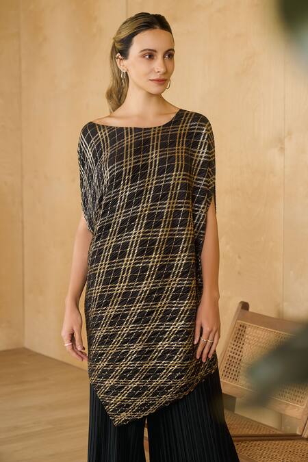 Pleats By Aruni_Black Polyester Boat Neck Metallic Chequered Kurta With Culottes_at_Aza_Fashions