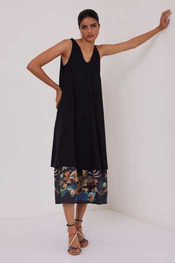 Buy Black Voile Scoop Neck Brie Two Tier Midi Dress For Women by The Summer  House Online at Aza Fashions.