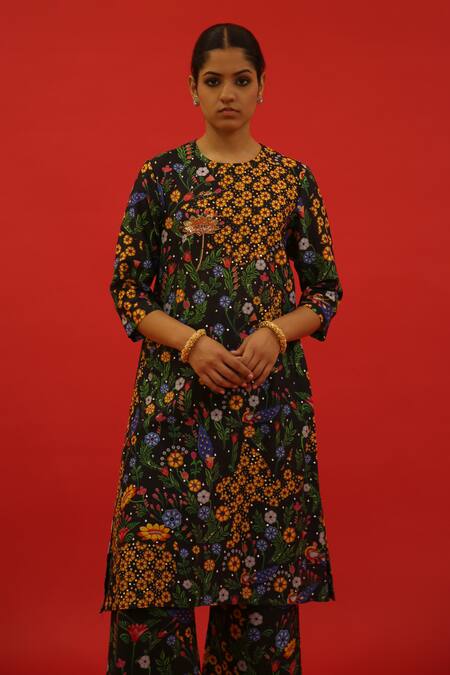 Buy Saksham & Neharicka Black Chanderi Embroidery, Sequins Shoumi Floral Hand Painted Kurta And Pant Set Online at Aza Fashions Buy_Saksham & Neharicka_Black Chanderi Embroidery, Sequins Shoumi Floral Hand Painted Kurta And Pant Set _Online_at_Aza_Fashions