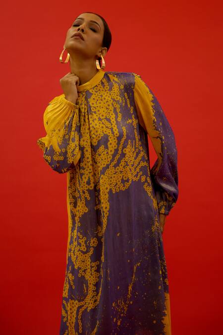 Saksham & Neharicka_Yellow Tissue Embroidery Bandeau Neck Ebru Floral Hand Painted Kurta And Pant Set_Online_at_Aza_Fashions