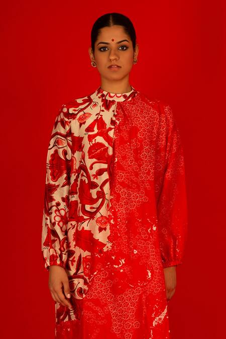 Saksham & Neharicka Red Chanderi Embroidery Round Neck Durga Kurta Online at Aza Fashions Saksham & Neharicka_Red Chanderi Embroidery Round Neck Durga Kurta_Online_at_Aza_Fashions