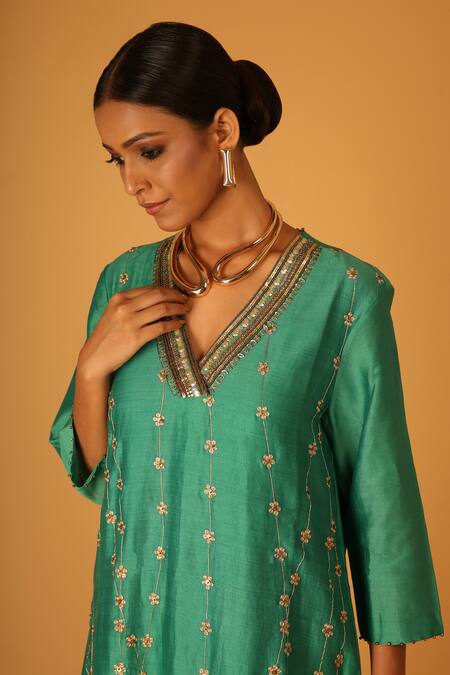 Buy Saksham & Neharicka Green Chanderi, Chiffon Beads, Sequins, Embroidery Heena Hand Kurta Pant Set Online at Aza Fashions Buy_Saksham & Neharicka_Green Chanderi, Chiffon Beads, Sequins, Embroidery Heena Hand Kurta Pant Set _Online_at_Aza_Fashions